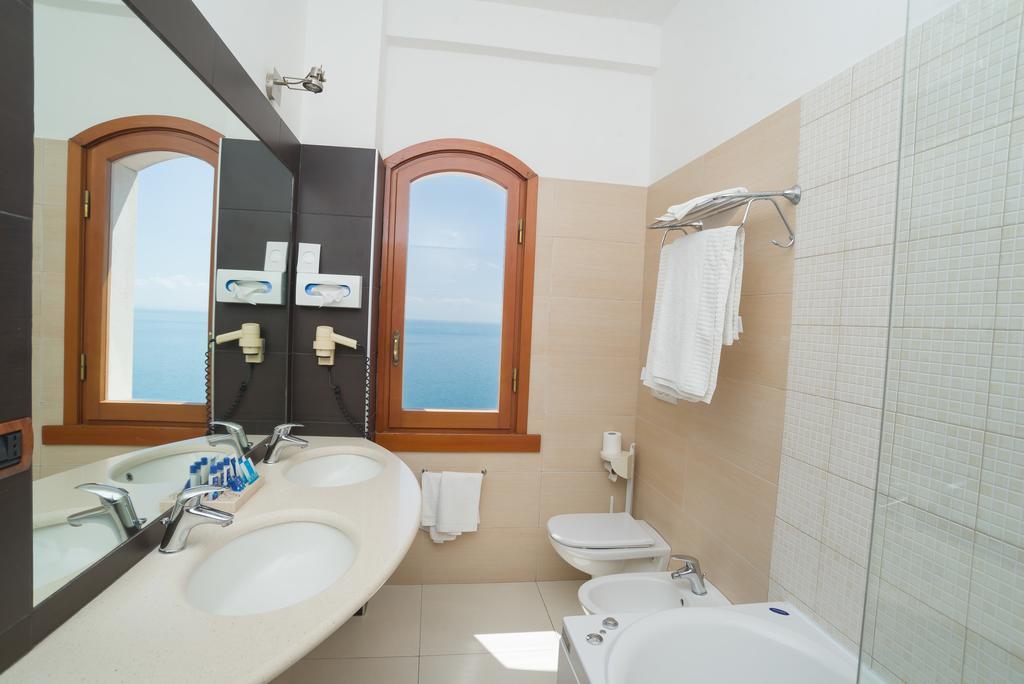 Villa Scapone Mattinata Εξωτερικό φωτογραφία