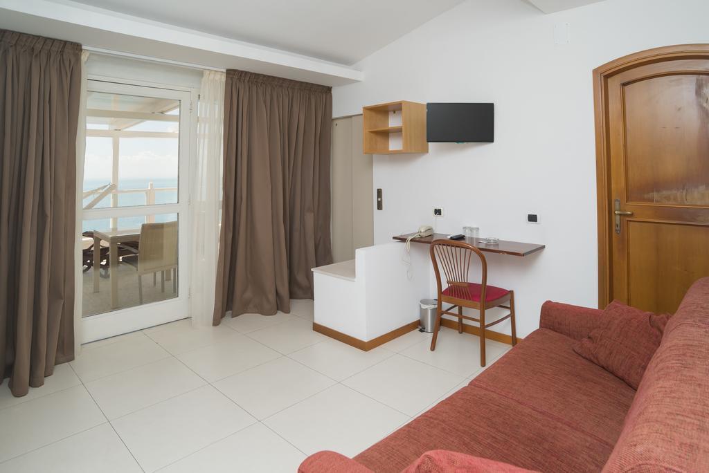 Villa Scapone Mattinata Εξωτερικό φωτογραφία