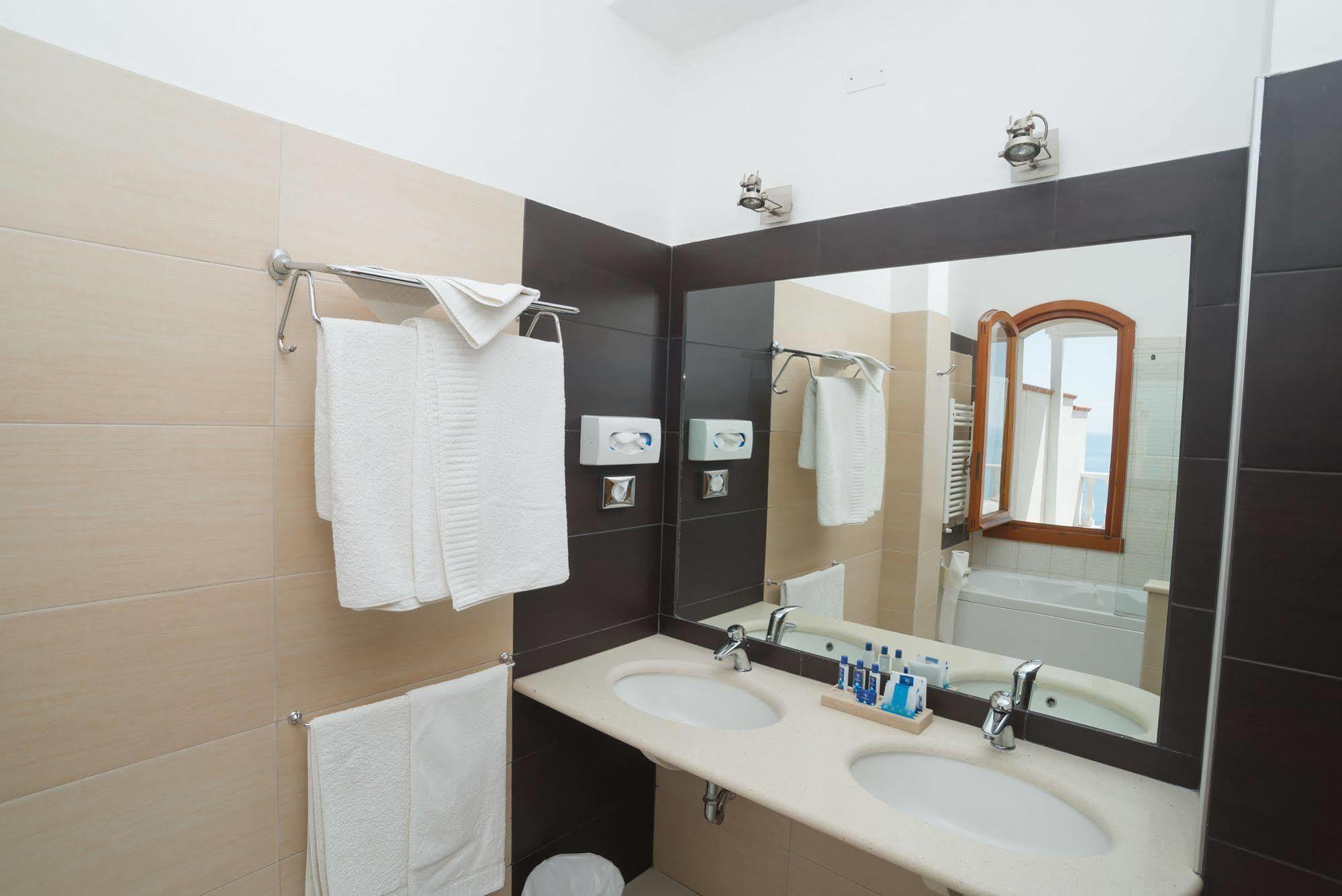 Villa Scapone Mattinata Εξωτερικό φωτογραφία